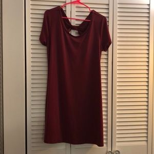 Adorable maroon cocktail dress